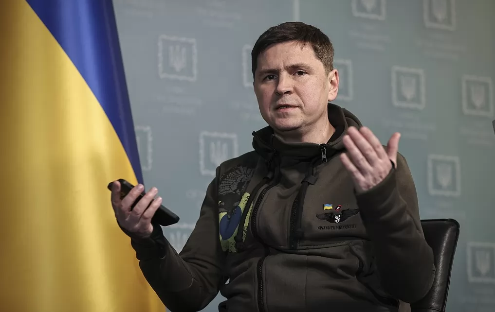 Krymský most je legitímny vojenský cieľ, povedal Zelenského poradca