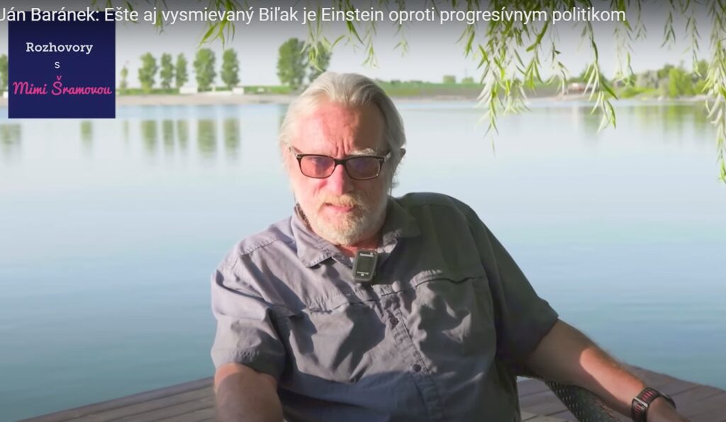 Premiér sledovaný médiami počas dovolenky: Je to ešte slušné?