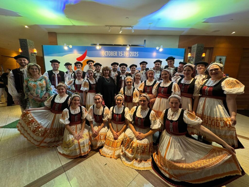 Slovenský úspech v Malajzii: Lúčnica získala dve zlaté pásma na medzinárodnej súťaži zborov