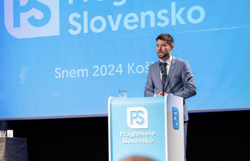 Progresívne Slovensko po sneme: So Smerom ani Hlasom po voľbách spolupracovať nebudeme. Šimečka mieri na víťazstvo