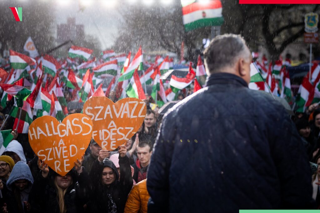 Politico: Európska únia hľadá spôsob ako fungovať bez Orbána, ak opäť vyhrá voľby v Maďarsku