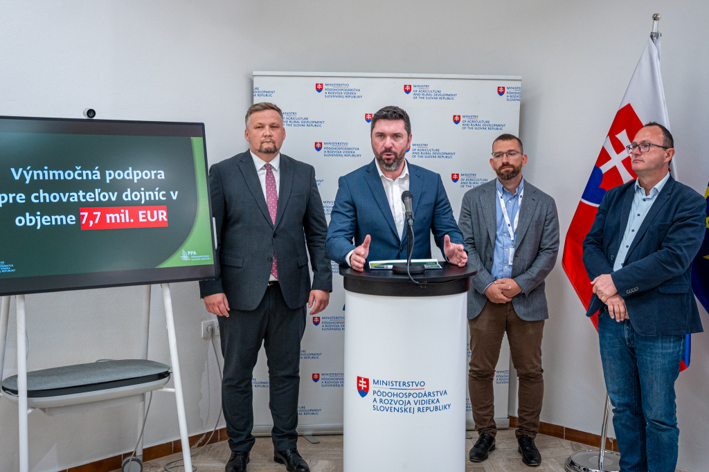 Ministerstvo pôdohospodárstva zvýši podporu pre chovateľov dojníc o 7,7 milióna eur