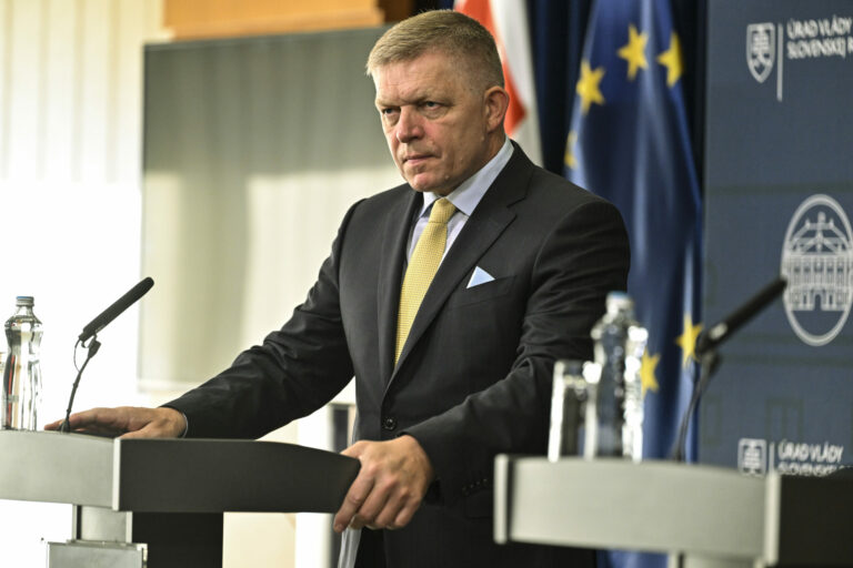 Premiér Fico po neplatnom referende: Opozícia vytiahla zo štátu 12 miliónov eur za nezmysel!
