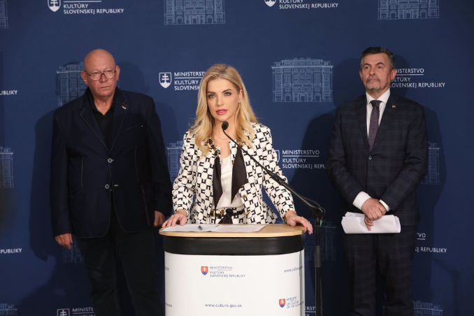 Po kritike a tlaku končí šéf Rady Fondu na podporu umenia Matúš Oľha