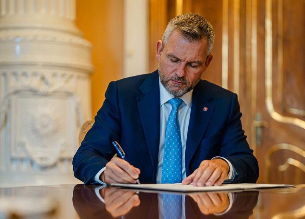 O Tarabovom nástupcovi zatiaľ nie je rozhodnuté, envirorezort môže dočasne viesť premiér, vyjadril sa Pellegrini
