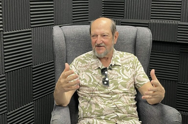 Exposlanec za SMER-SD Boris Zala, ktorému robil asistenta Michal Šimečka, zakladá vlastnú politickú stranu. Fica s Matovičom chce poslať do opozície