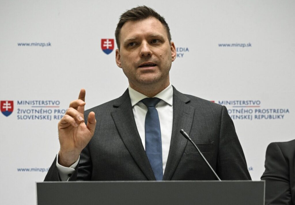 Taraba očakáva dohodu o modernizácii U. S. Steel. Po návrate do parlamentu chce byť autonómnym poslancom. Koalíciu pri prijímaní zákonov podporí