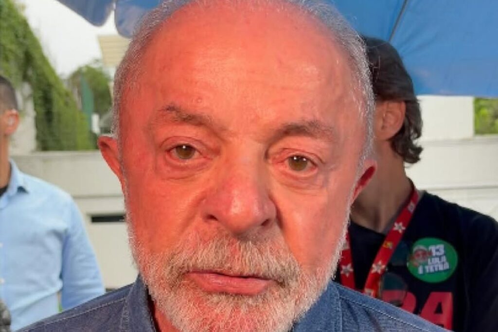 Brazília si opäť zvolila Lulu. Porazený Bolsonaro chce zrušiť voľby, prekáža mu predĺžené hlasovanie Lula da Silva