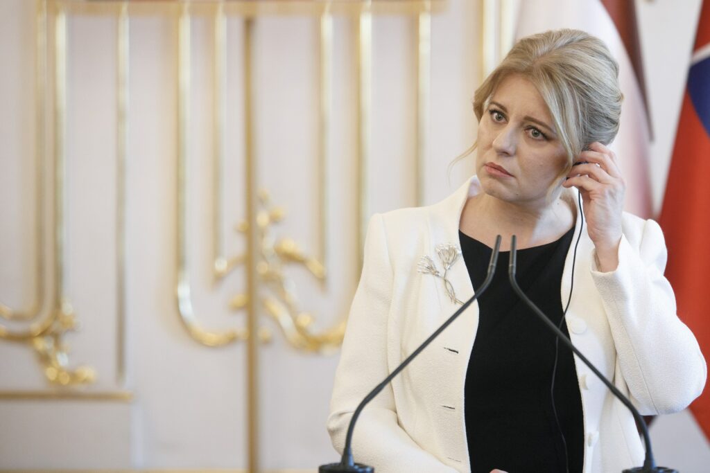 Čaputovej sa nepáči štýl Ficovej politiky. Jeho prípad považuje za test, priebeh vyšetrovania bude pozorne sledovať