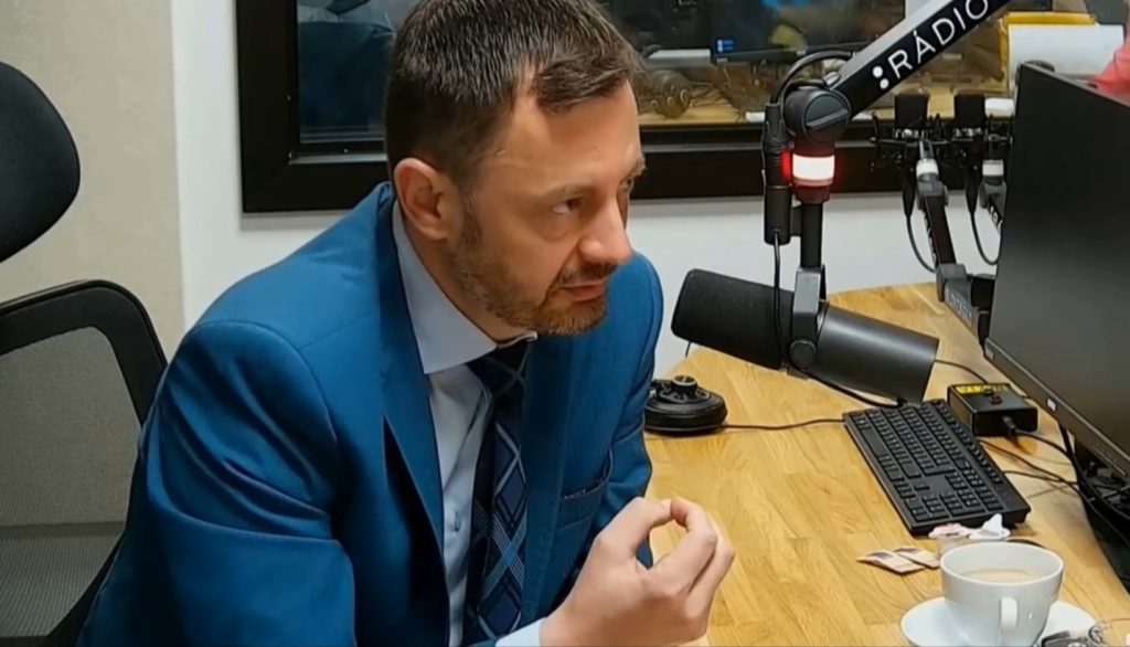 Heger dôkazy nepozná, väzbu pre Fica však podporuje