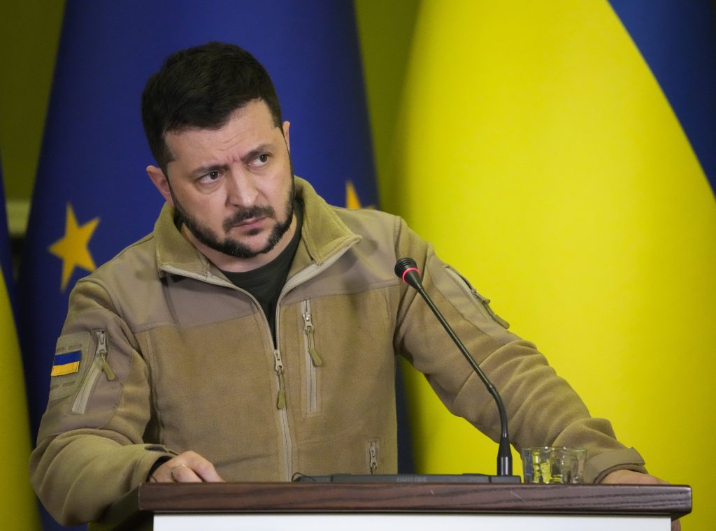 Rakúsky minister zahraničia nesúhlasí, aby sa Ukrajina stala kandidátom na vstup do EÚ. Poukázal na nespravodlivosť voči krajinám Balkánu
