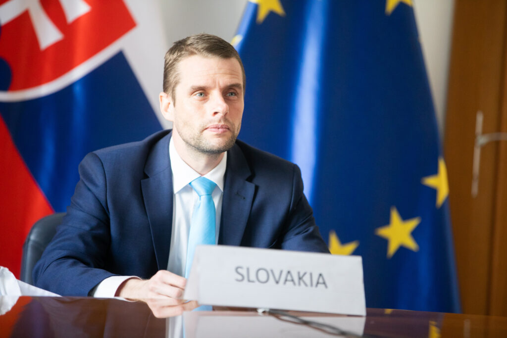 Klus sa rozhodol vystúpiť z SaS, nesúhlasí s návrhom na vyslovenie nedôvery vláde