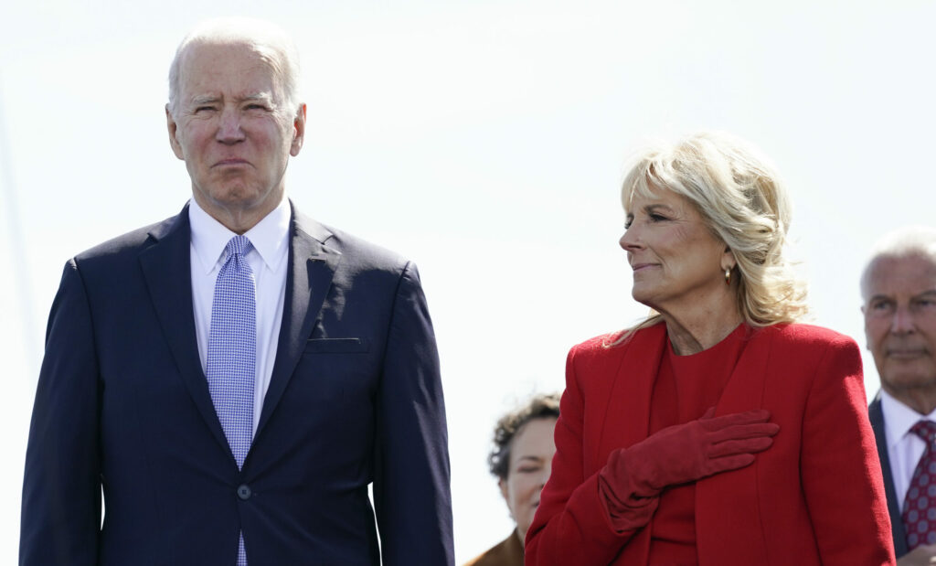 Prvá dáma USA tento týždeň zavíta na Slovensko, stretne sa s ukrajinskými odídencami