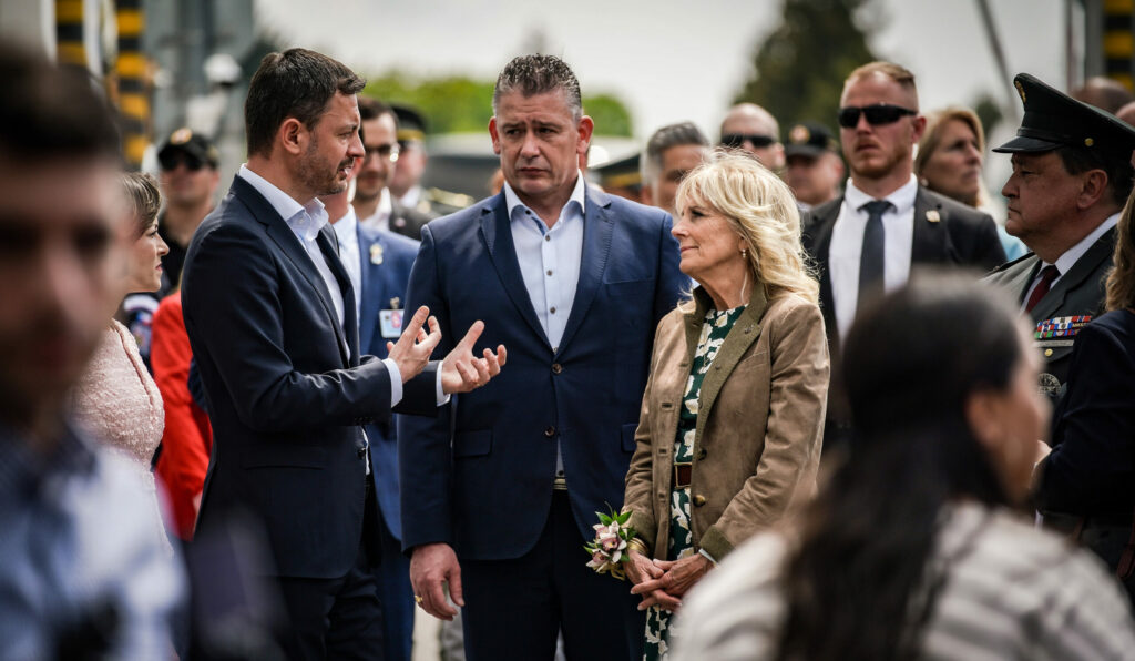 Mikulec nakúpi detektory lži