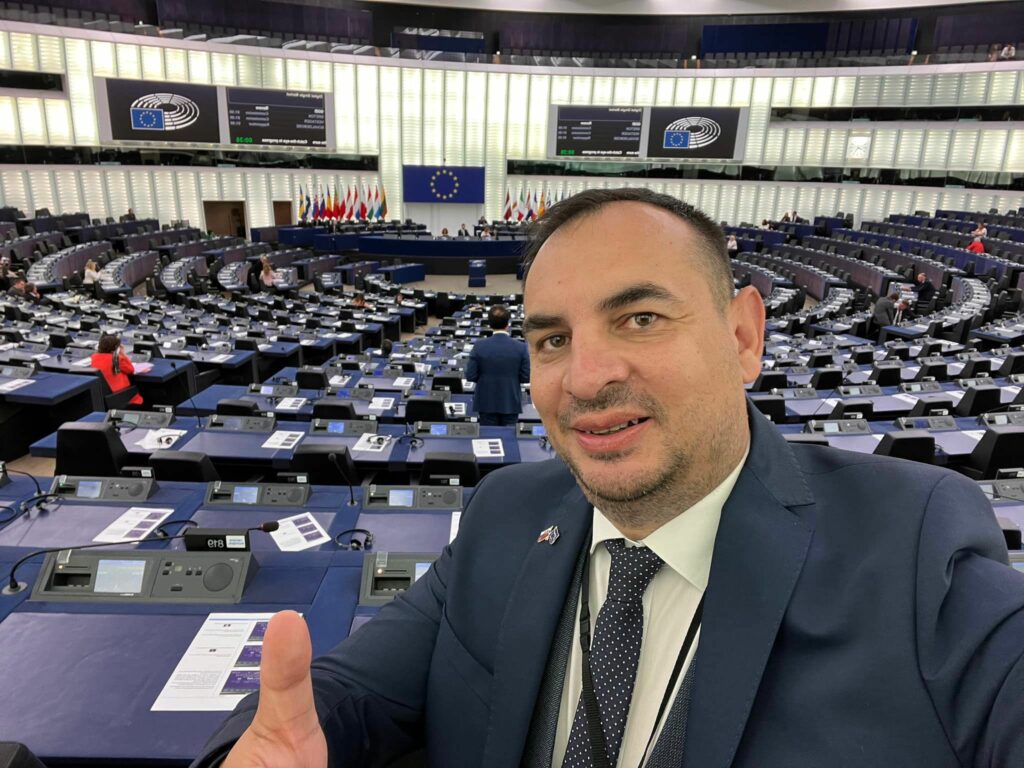 Údajnú klimatickú krízu vraj pocítia najmä Rómovia z osád, tvrdí štúdia EEB