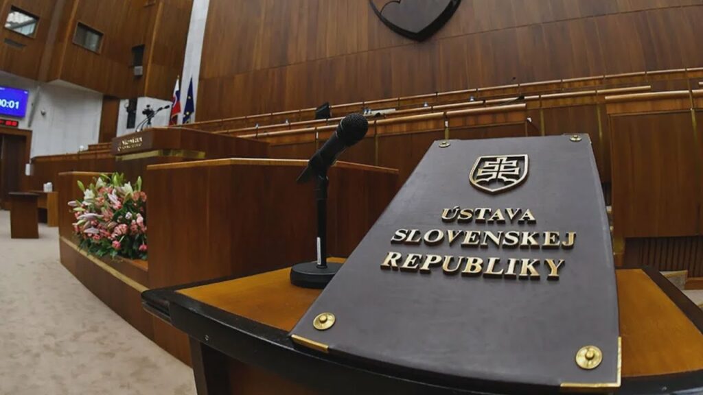 Ústava SR: Základný zákon štátu dnes oslavuje okrúhlych 30 rokov