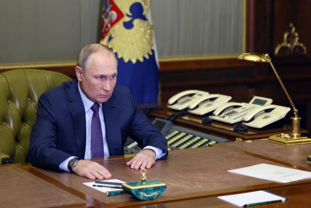 Americká mimovládka tvrdí, že Putin vytvára na Ukrajine podmienky na dlhotrvajúci konflikt