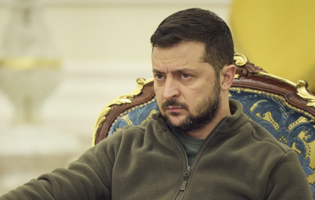 Ruské útoky už zničili 30 percent ukrajinských elektrární, oznámil Zelenskyj