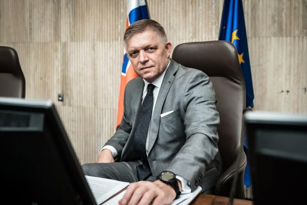 Predseda vlády Fico a jeho ultimátum koaličným partnerom