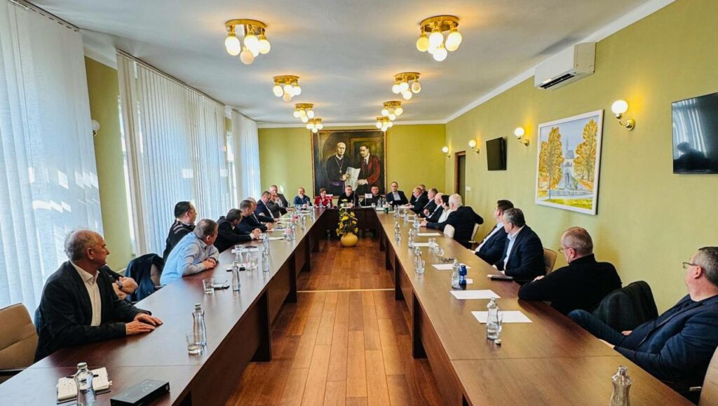 Zasadalo predsedníctvo SNS – poslanec Michelko sa stal členom strany