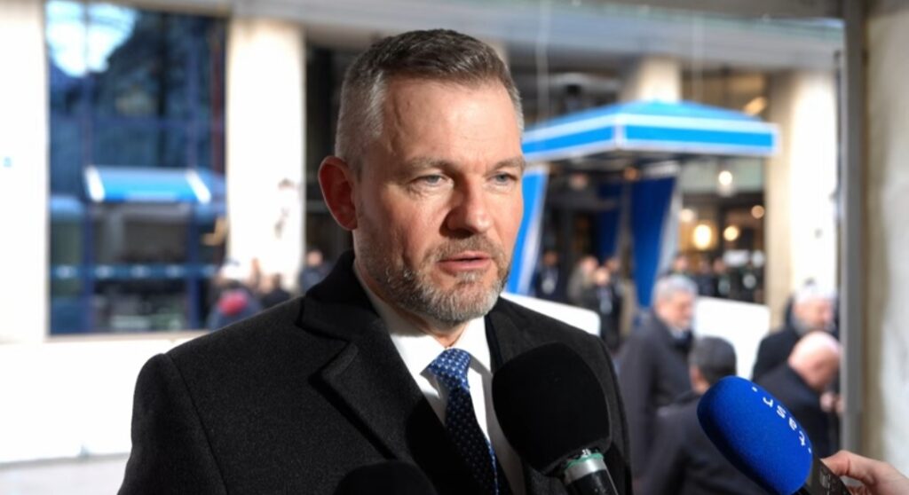 Generálny tajomník NATO Mark Rutte príde vo štvrtok na Slovensko, s prezidentom SR bude rokovať o zvyšovaní výdavkov na obranu