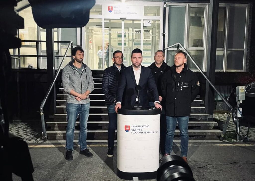 Potvrdilo sa ďalšie ohnisko nákazy, v obci Plavecký Štvrtok, informoval minister Takáč