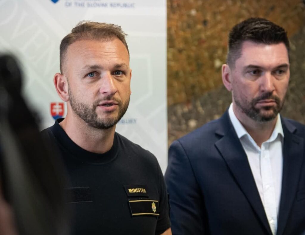 Pre zastavenie šírenia nákazy slintačky a krívačky je prevencia kľúčová, pripomína minister Šutaj Eštok