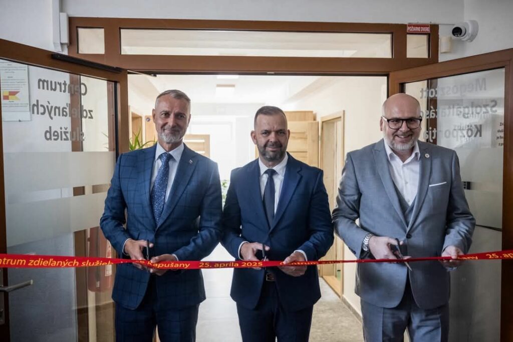 Ďalšie centrá zdieľaných služieb začnú fungovať v Sečovciach a vo Veľkých Kapušanoch