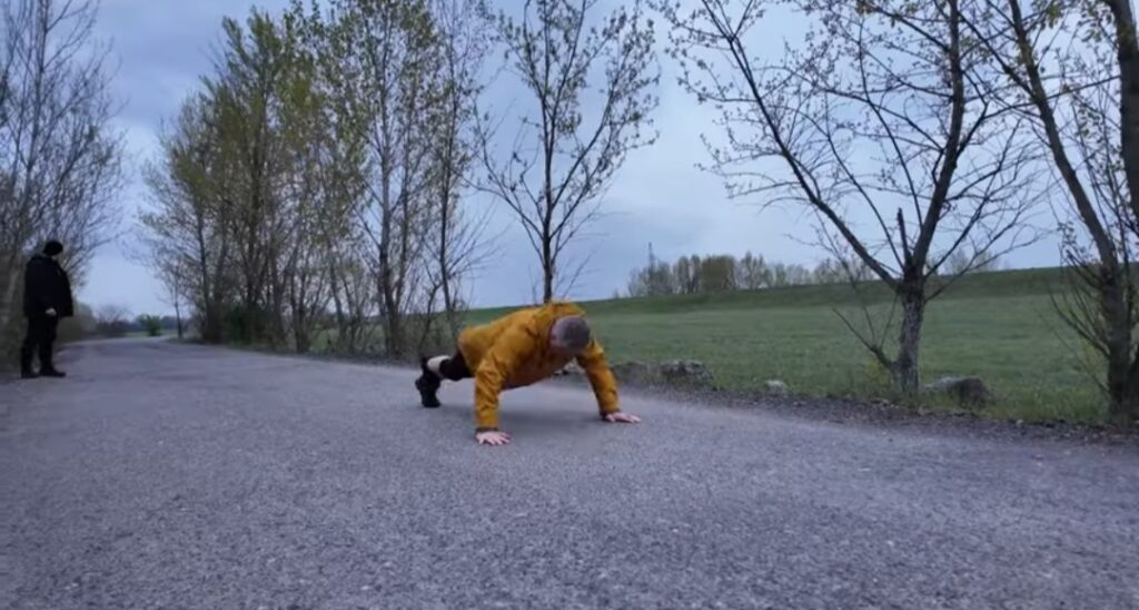 Ako vyzerá bežný pracovný deň premiéra, keď nezasadá vláda?