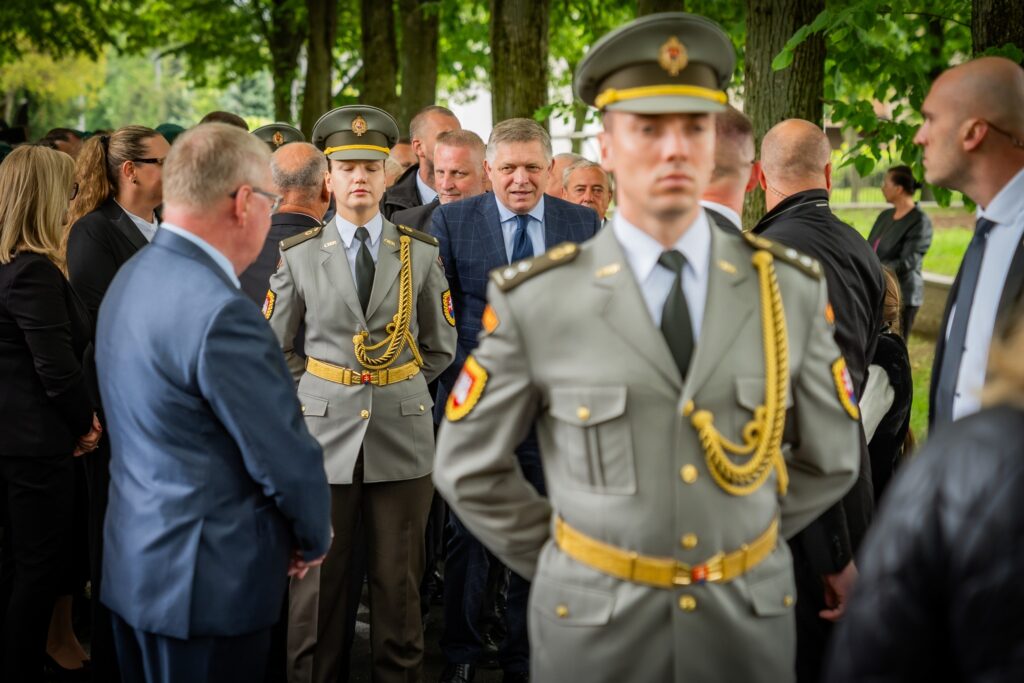 Robert Fico: Slovensko je vďačné svojim osloboditeľom a ctí si ich pamiatku