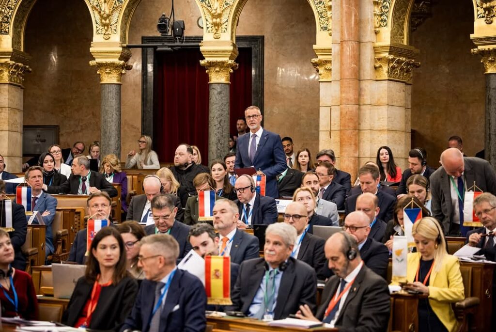 Predseda NR SR Raši v Budapešti diskutoval s lídrami európskych parlamentov o budúcnosti Európy