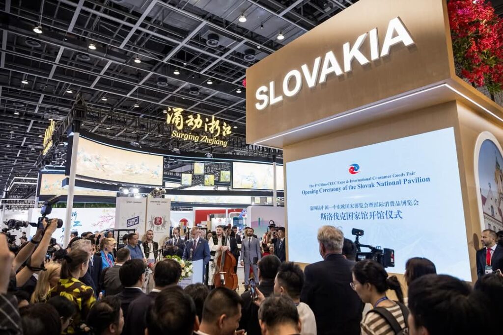 Predseda parlamentu Raši slávnostne otvoril slovenský národný stánok EXPO Čína – SVE 2025