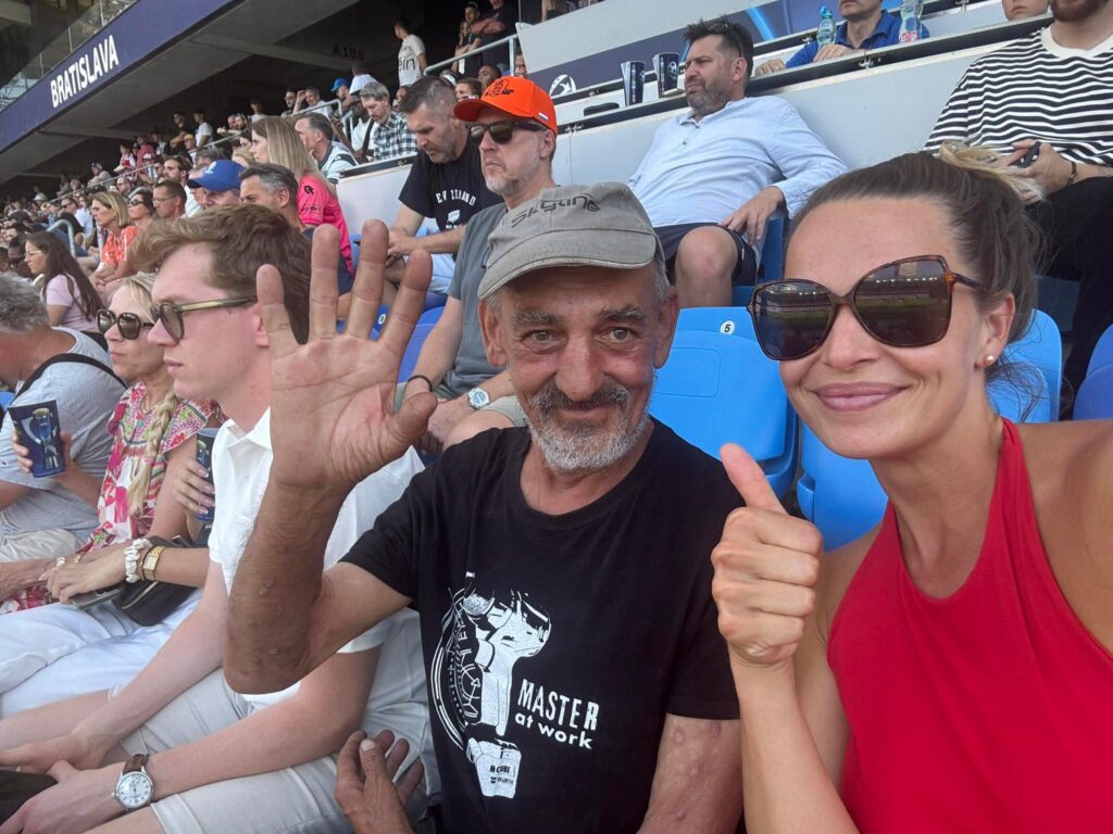 Šľachetný čin Romany Tabakovej: Neuveríte, koho zobrala na futbal!