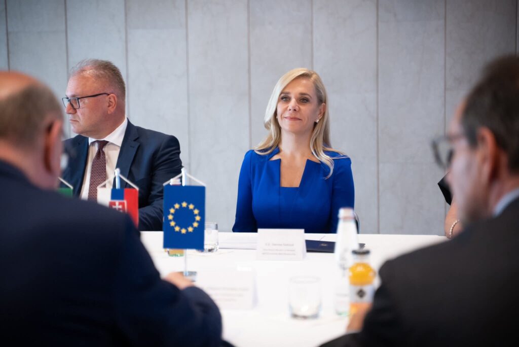 Ministerstvo hospodárstva: Americké clá budú mať dosah na slovenský priemysel aj domácnosti