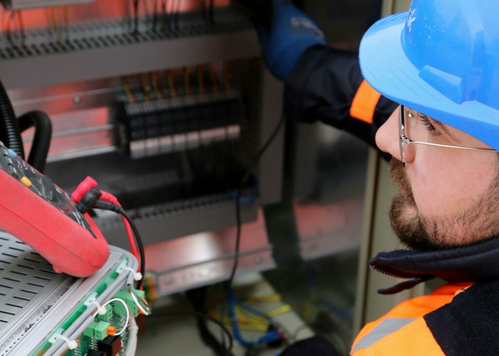 Reforma elektrických ističov usporila do rozpočtu milióny eur.