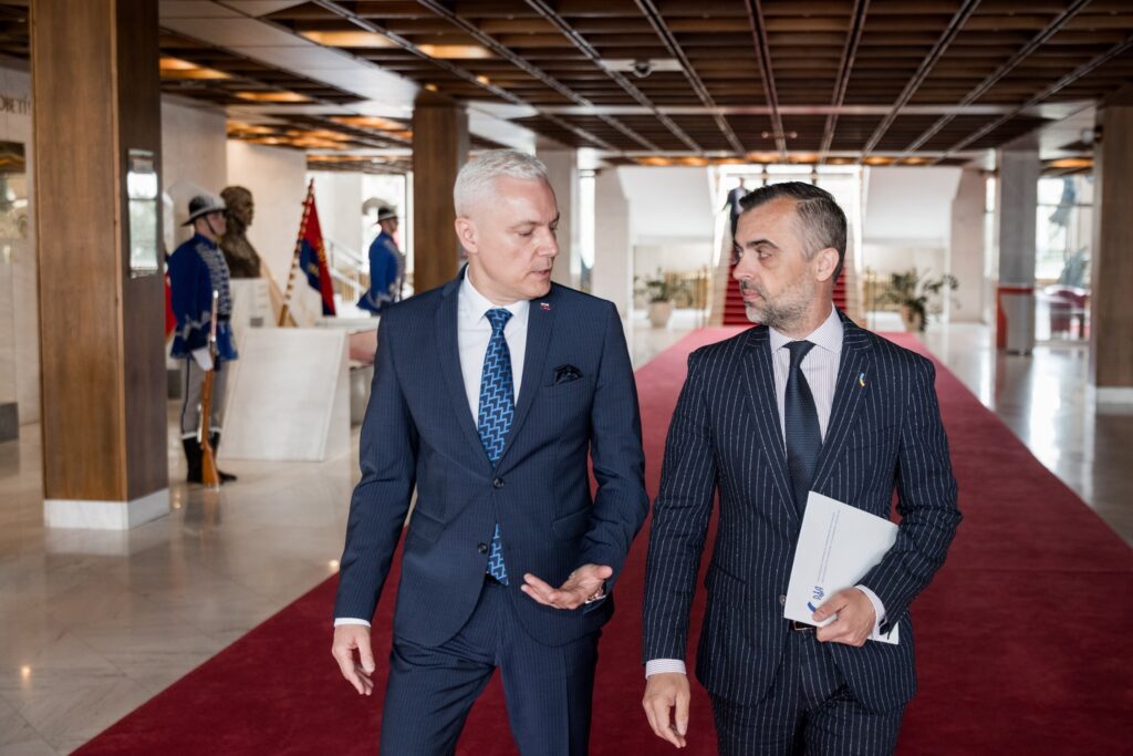 Michal Zoldy: SYMPAŤÁK FERENČÁK, rebelujúci poslanec