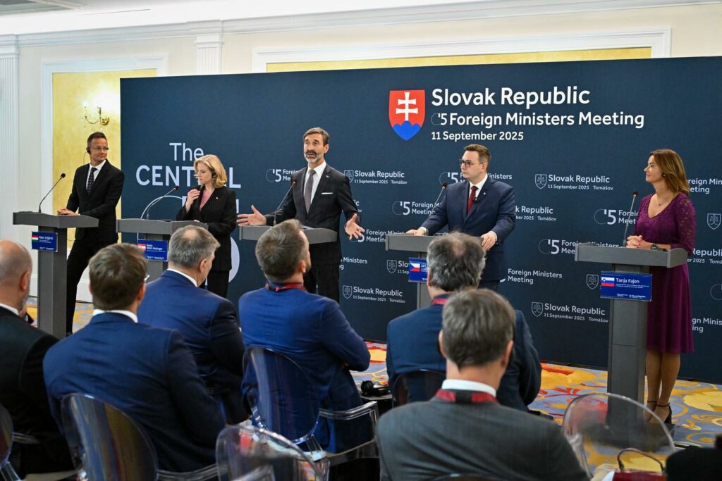 Slovenská diplomacia zverejnila výsledky stretnutia Stredoeurópskej päťky