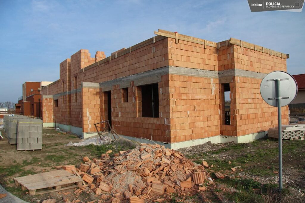 Zneužili európske peniaze: V „kauze haciendy“ polícia obvinila 3 osoby