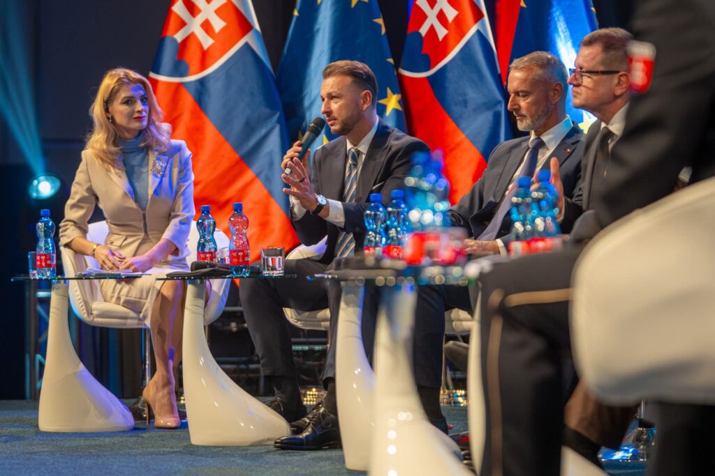 Celonárodný kongres starostov a primátorov so štátom: Reforma verejnej správy aj modernizácia legislatívy