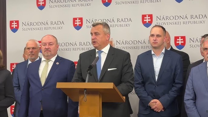 SNS chce úplný zákaz syntetického mäsa: Návrh predloží na januárovej schôdzi parlamentu